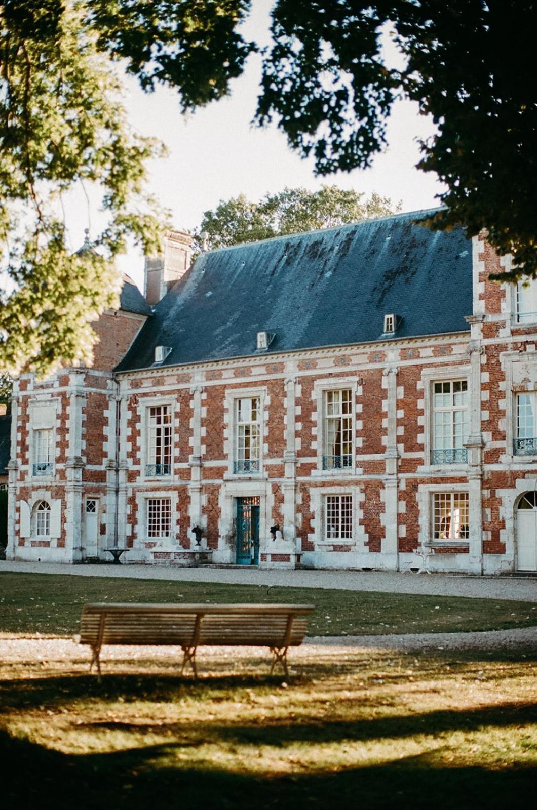 Le Chateau De Bonnemare - Bed And Breakfast Radepont ภายนอก รูปภาพ