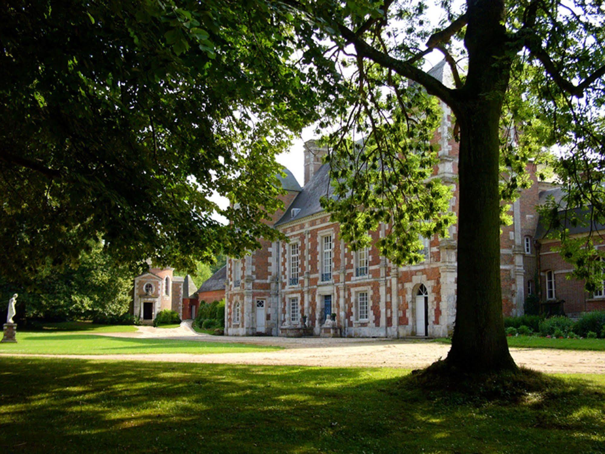 Le Chateau De Bonnemare - Bed And Breakfast Radepont ภายนอก รูปภาพ